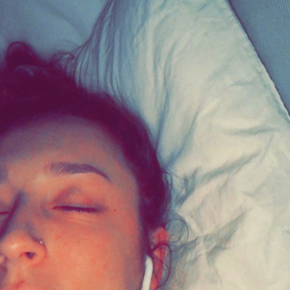 Profile Picture of Hannah Conney (@hconney) on Poshmark