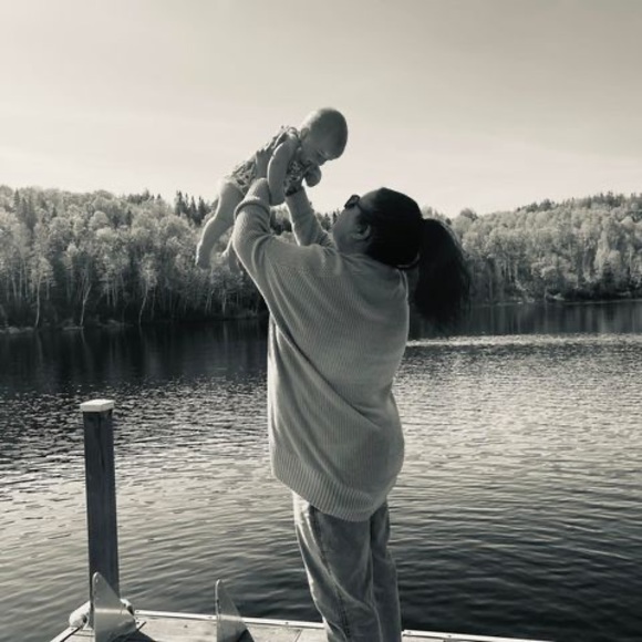 Profile Picture of Alexandra Dufour (@alexandraduf379) on Poshmark