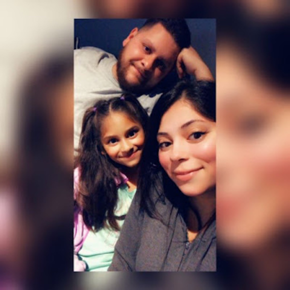 Profile Picture of Monique Rojas (@mrsrojas121410) on Poshmark