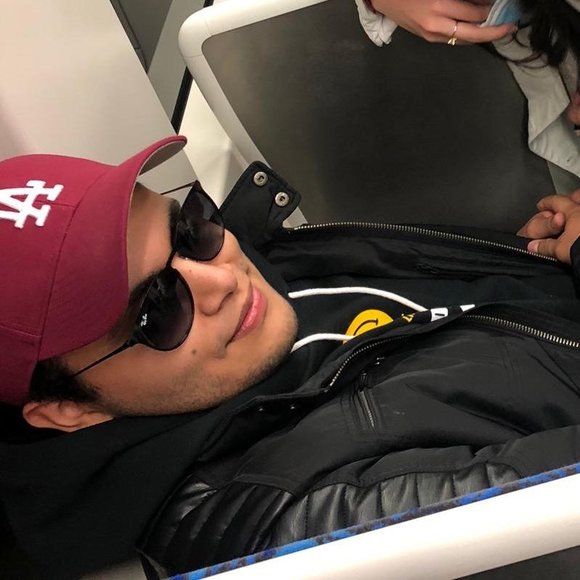 Profile Picture of Jacobo Rodriguez fernandez (@jacoborodrig928) on Poshmark