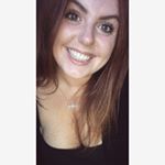 Profile Picture of Alice Walsh🌼 (@alicewalshox) on Instagram