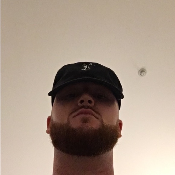 Profile Picture of James Whitty (@jwhitty160) on Poshmark