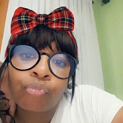 Debora Almeida - Twitter Profile Picture of Debora Almeida (@deboraalmeida_1) on Twitter