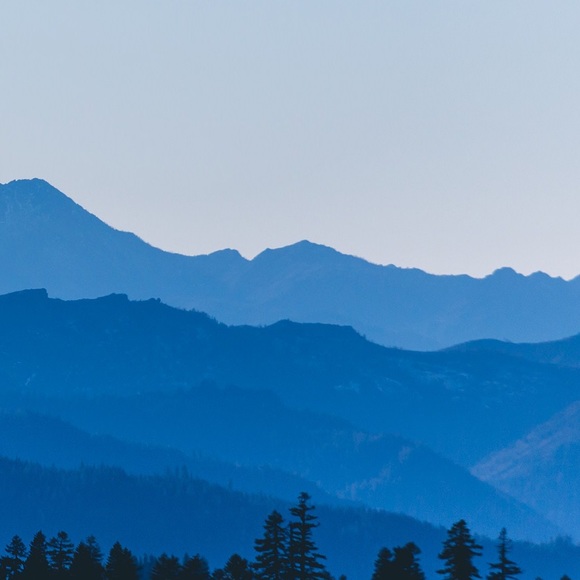 Profile Picture of Jaime Schwartz (@jaiimeerin) on Poshmark