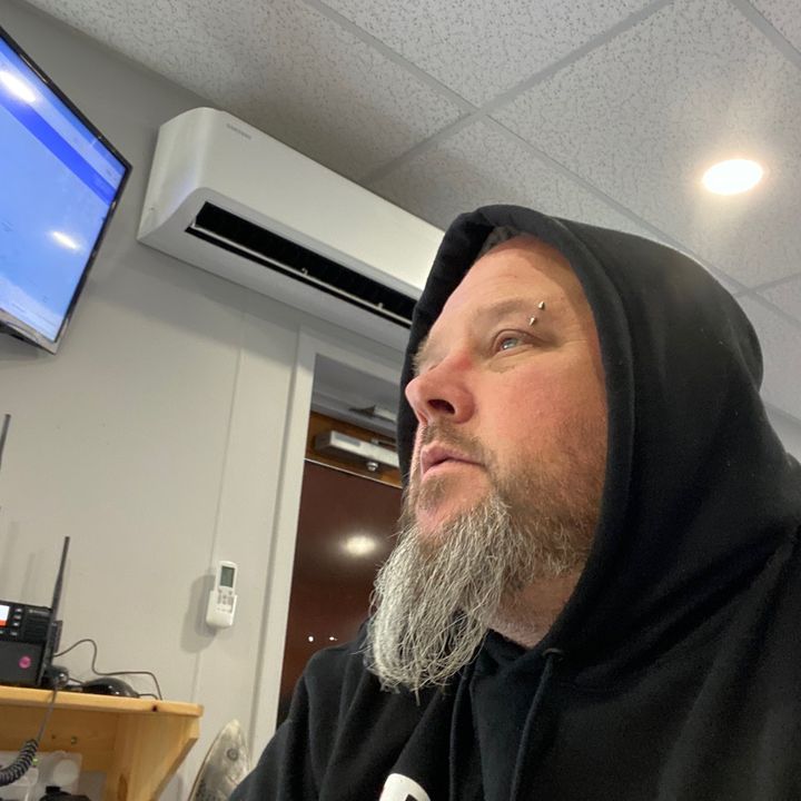 Profile Picture of Jeff Bowers🇨🇦 (@jeffbowers420) on Tiktok