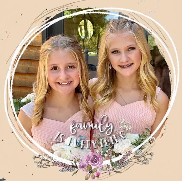 Profile Picture of Jennifer Perretto stovall (@chatt7502) on Poshmark