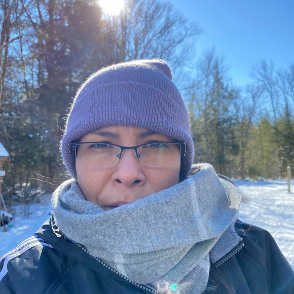 Nataly Wallenstein - Poshmark Profile Picture of Nataly Wallenstein (@delaguilan) on Poshmark