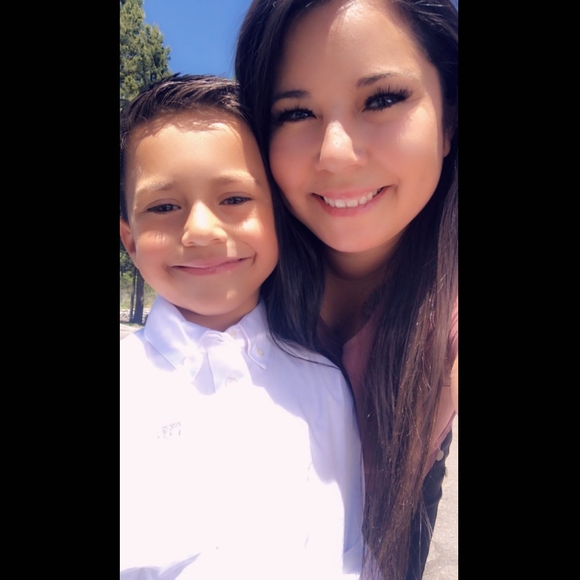 Profile Picture of Rebekah Redlich (@rredlich) on Poshmark