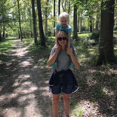 Profile Picture of Charlotte Russell (@CharEWhittle) on Twitter