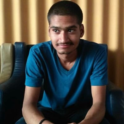 Profile Picture of Ashu Shukla (@AxuShukla) on Twitter