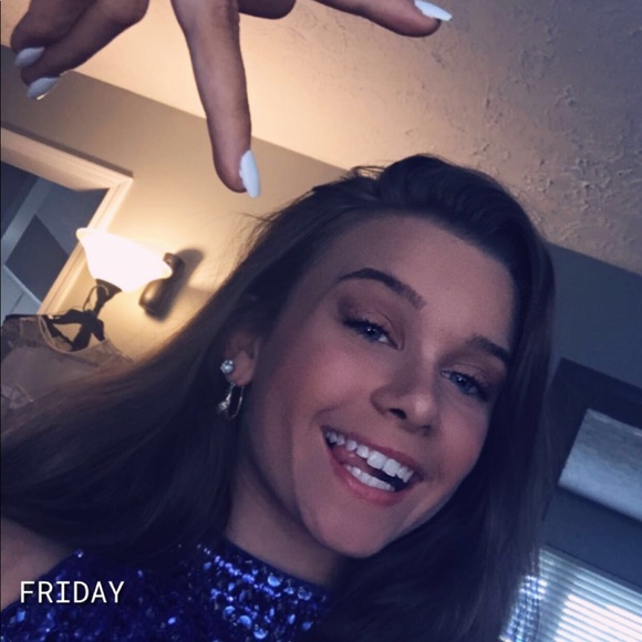 Profile Picture of Haley Tankersley (@haleytank03) on Poshmark