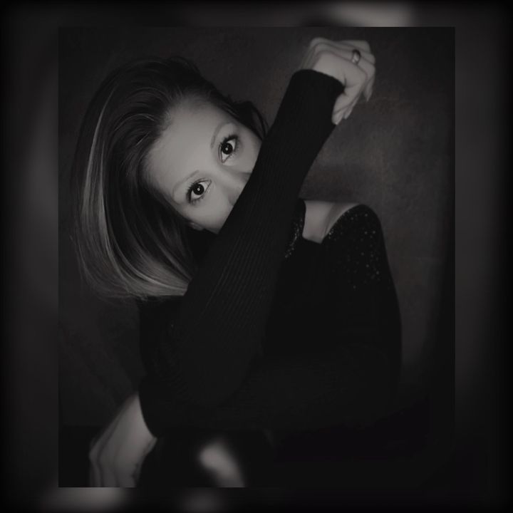 Profile Picture of LisaL (@lisaweiss_) on Tiktok