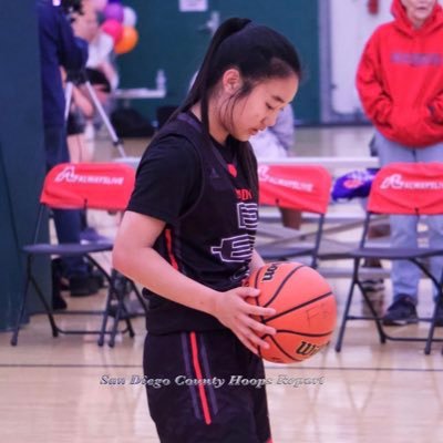 Profile Picture of Renee Chong (@ReneeChong4) on Twitter