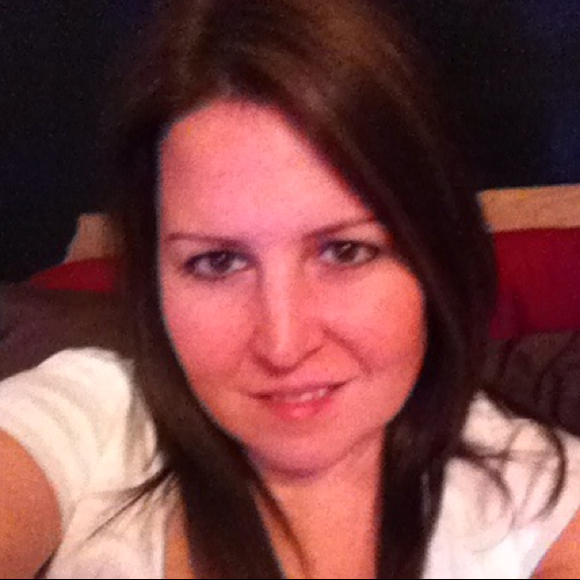 Profile Picture of Tammie Lutz (@tmlutz) on Poshmark