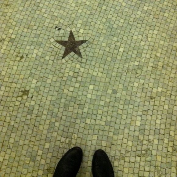 Profile Picture of Alex Garces (@belart30) on Poshmark