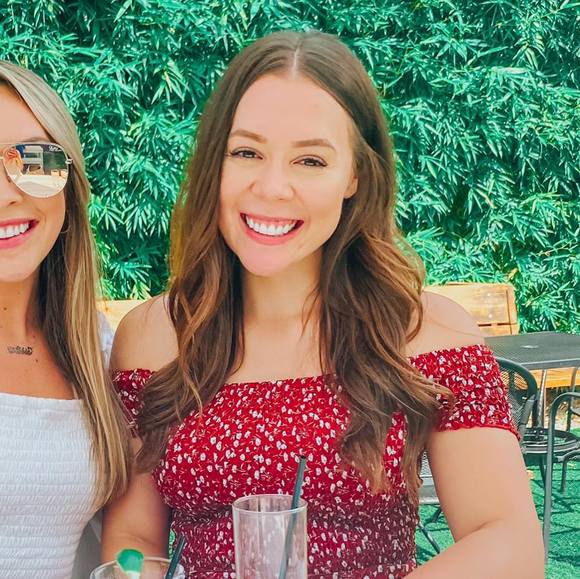 Lauren Mudryk - Poshmark Profile Picture of Lauren Mudryk (@laurenangela44) on Poshmark