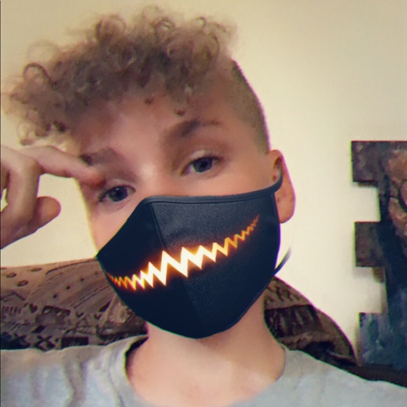 Profile Picture of Nathanael Dover (@nathanaeldover) on Poshmark