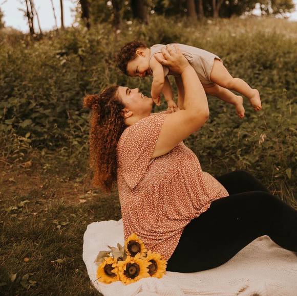 Profile Picture of Alayna Pihaylic (@alaynabiggs20) on Poshmark