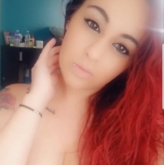 Kristin Taddonio - Poshmark Profile Picture of Kristin Taddonio (@kbabii1022) on Poshmark