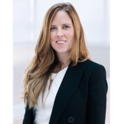 Profile Picture of Sarah Lewandowski (@SarahLVanDowski) on Twitter