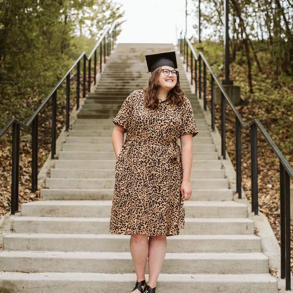 Profile Picture of Joanna Porter (@jonanna12) on Poshmark