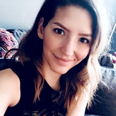 Profile Picture of Jenna Swartz (@jennaswartzzzzz) on Twitter