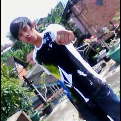 Profile Picture of Gary Efraim Laoh (@GaryloveChimi) on Twitter