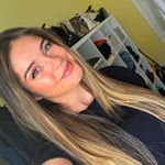 Profile Picture of A N N E - V A N E S S A (@vanessa.annee) on Instagram