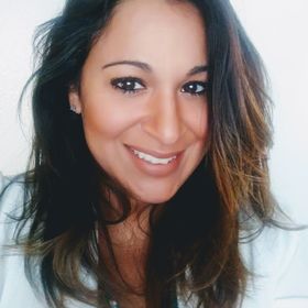 Profile Picture of Houston Realtor Melissa (@BrazoriaRealtorMom) on Pinterest