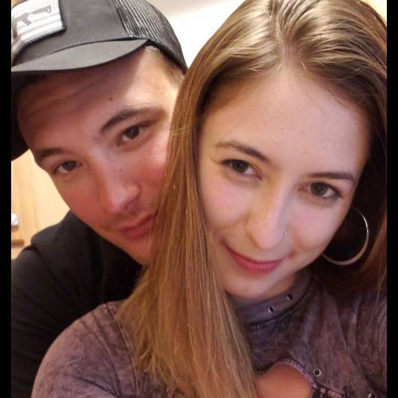 Profile Picture of Victoria Reynolds (@toriarey36) on Poshmark