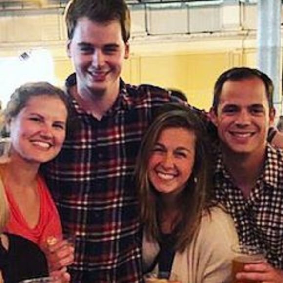 Profile Picture of Alex Coombs (@acoombs2) on Poshmark