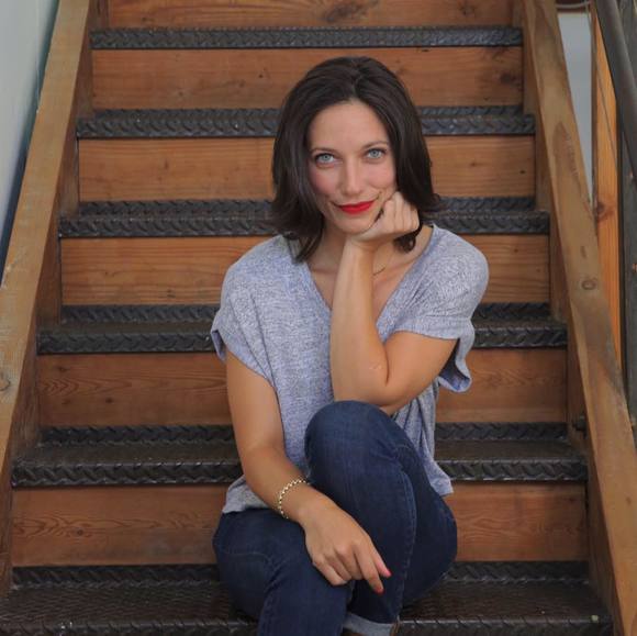 Profile Picture of Meredith Schoenberger (@merschoenberger) on Poshmark