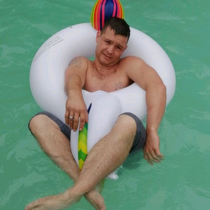 Profile Picture of Andre Lingenfelder (@andrebrie) on Tiktok