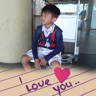 Profile Picture of Garry Manfredo (@maria.yuniati.16) on Facebook