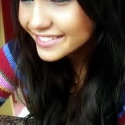 Profile Picture of Deemii Olson. (@DeeMii2) on Twitter