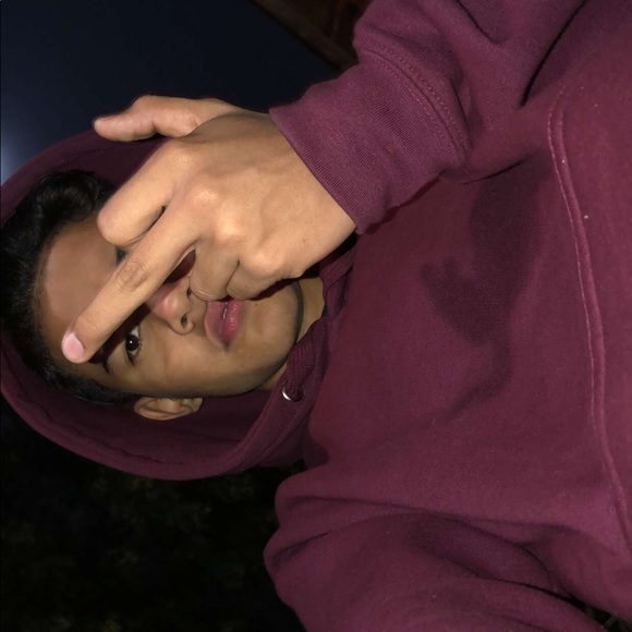 Profile Picture of Jovanny Torres (@pimp1daddy) on Poshmark