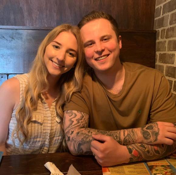 Profile Picture of Joanne Webber (@jwebber111) on Poshmark