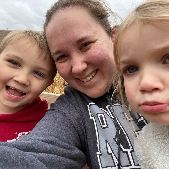 Profile Picture of Brianne Larson (@foilesbh12) on Poshmark