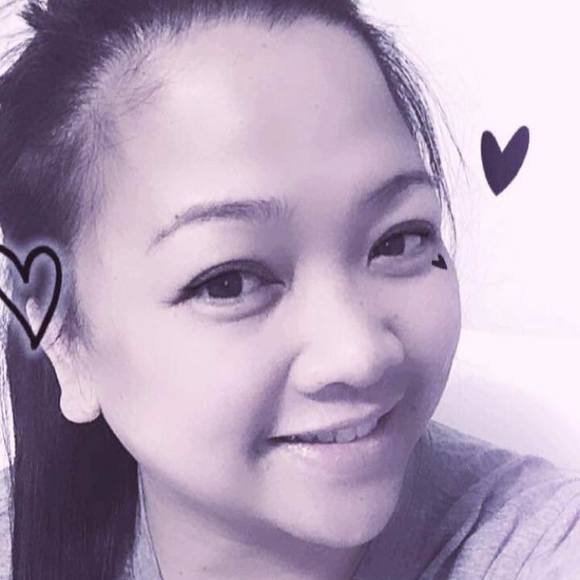 Profile Picture of Lhy Bhe (@odnalore130727) on Poshmark