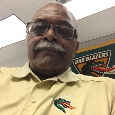 Profile Picture of Ron King (@rking1953) on Twitter