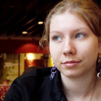 Profile Picture of Juli Lis (@JuliLis) on Twitter