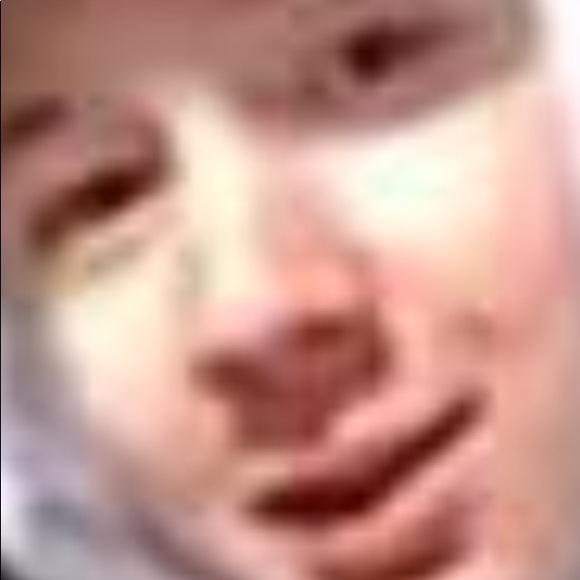 Profile Picture of Andrew Granger (@andrewgranger_) on Poshmark