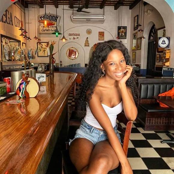 Profile Picture of Portia Mokoena (@rapito701) on Poshmark