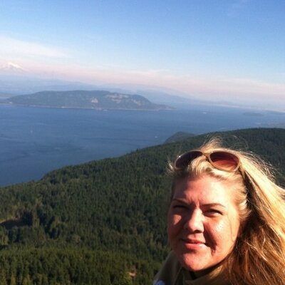 Profile Picture of Meredith Noll (@NollMeredith) on Twitter