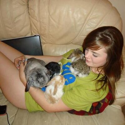 Profile Picture of Alicia Irwin (@Alicia_Irwin) on Twitter