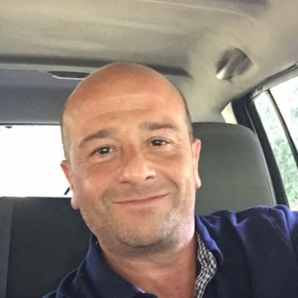 Profile Picture of Redente D’angelo (@redente13) on Poshmark