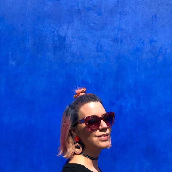 Profile Picture of Gretchen Grasshoff (@momoagogo) on Poshmark