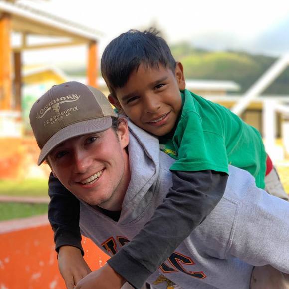 Griffin Bryant - Poshmark Profile Picture of Griffin Bryant (@griffinbryant) on Poshmark