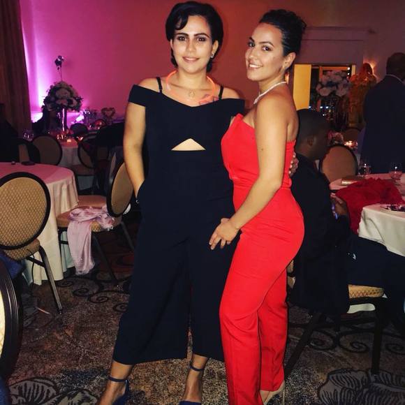 Amanda Amore - Poshmark Profile Picture of Amanda Amore (@amandalynn514) on Poshmark