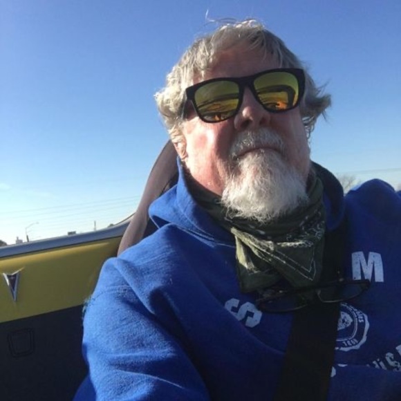 Profile Picture of Max Harrington (@maxwharrington) on Poshmark